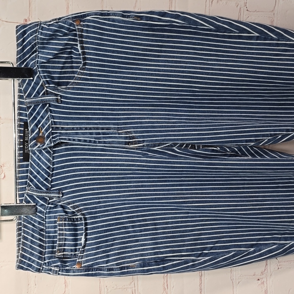 Judy Blue Blue & White Striped Super Flare Raw Hem Jeans Womens Size 16W - Picture 3 of 16
